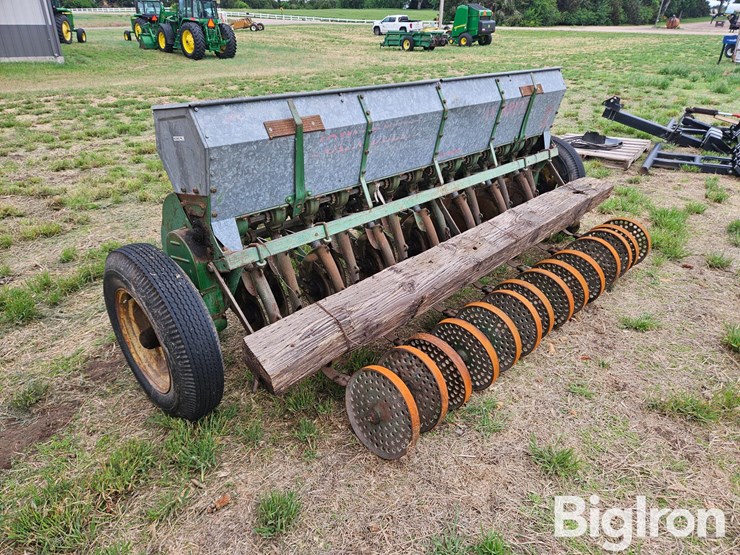 john-deere-14-image-7