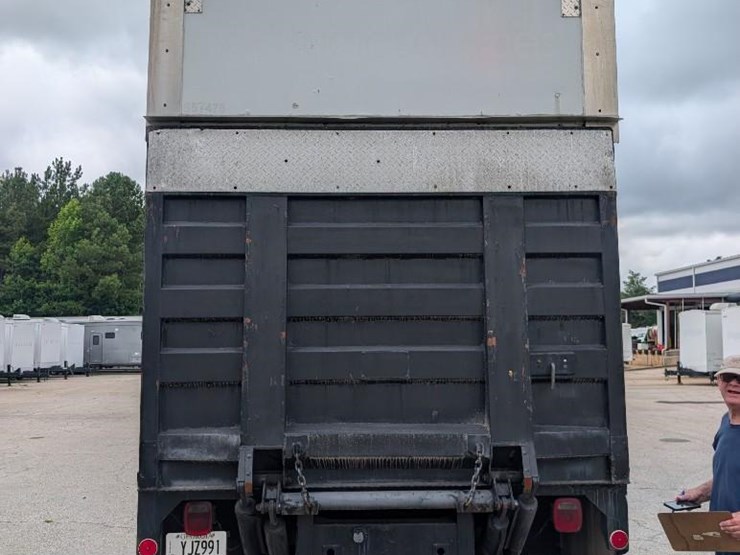 2006-ford-f650-image-25