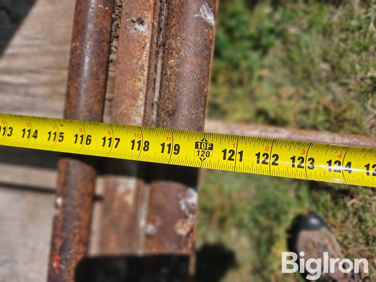 portable-livestock-loading-chute-image-19