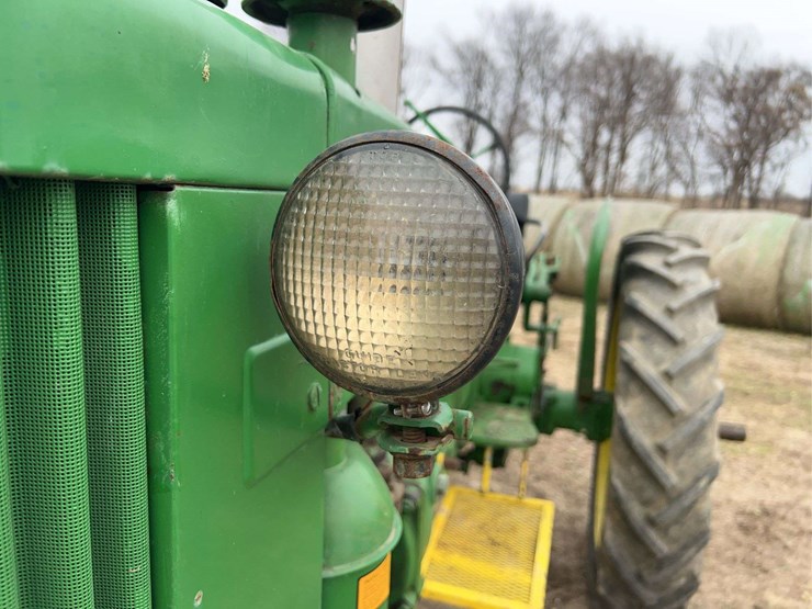 john-deere-40-image-15