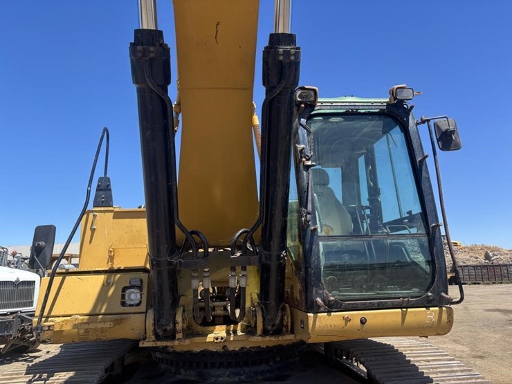 caterpillar-345c-image-19