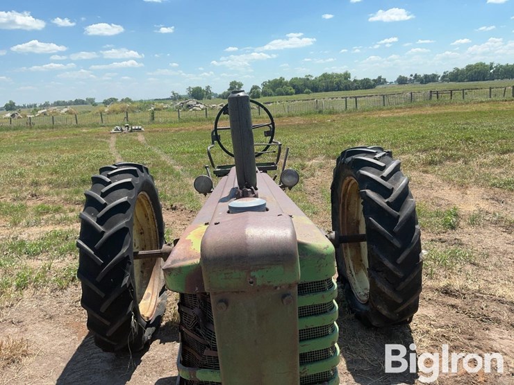1949-john-deere-b-image-12