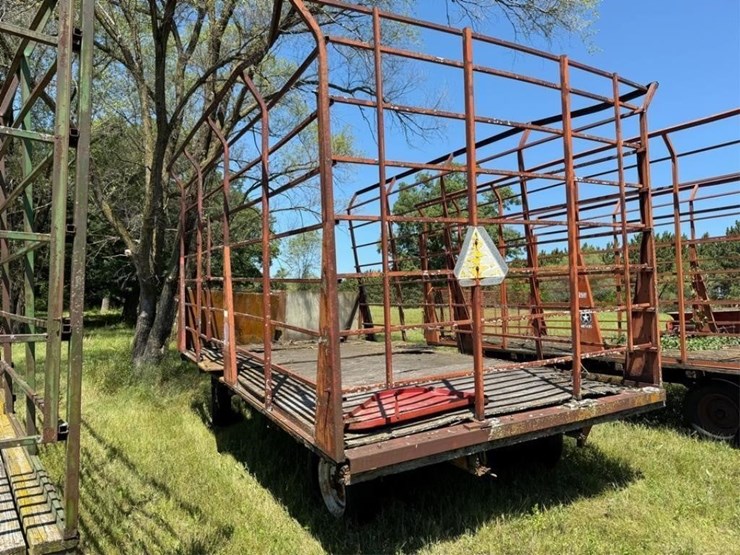 meyer-bale-rack-&-gear-image-4