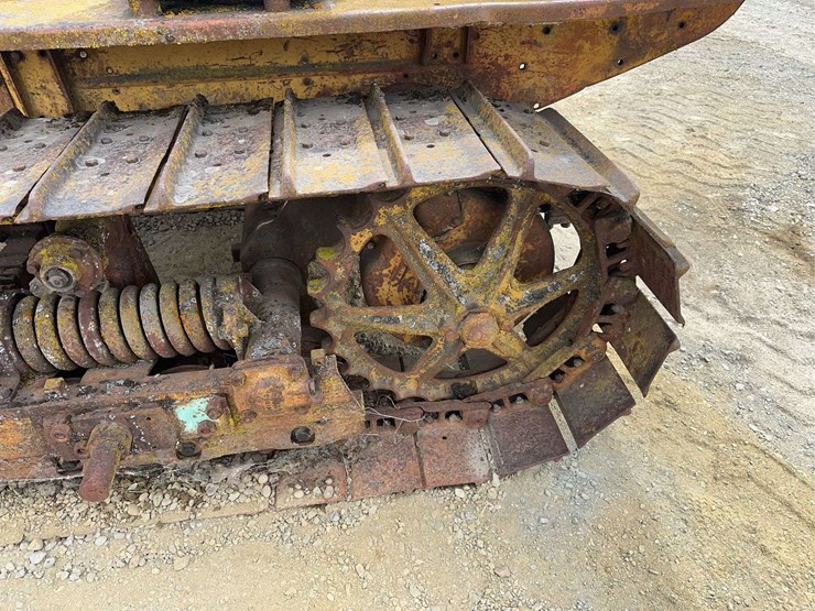 caterpillar-d2-image-20