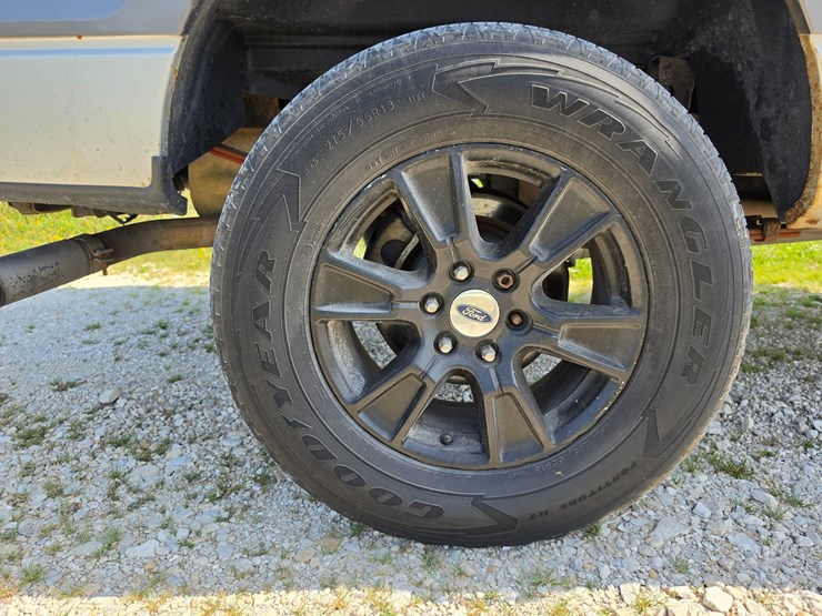 2012-ford-f150-image-75
