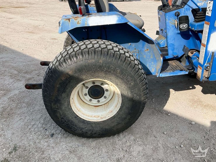 new-holland-tc30-image-19