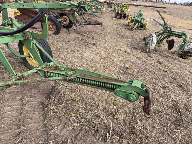 john-deere-no.-44-pull-type-two-bottom-plow-image-8