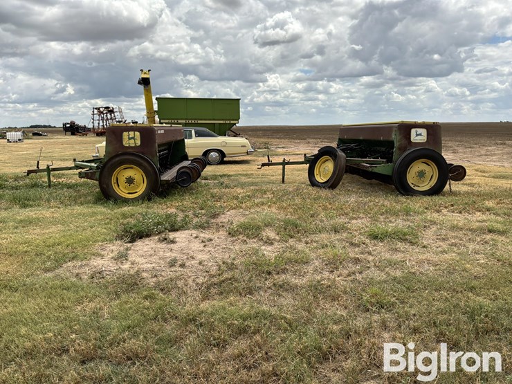 john-deere-8300-image-8