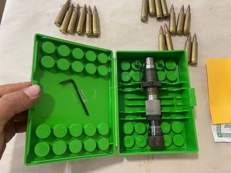 14-rounds-22-250-ammo-&-redding-die-image-4