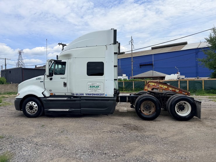 2014-international-prostar-image-6
