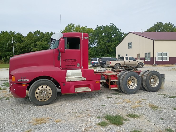 1995-kenworth-t600-image-2