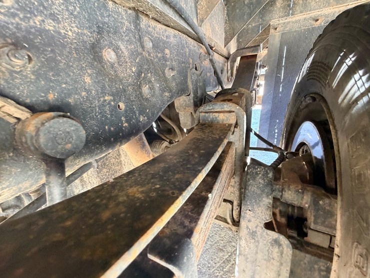 2003-ford-f550-image-66