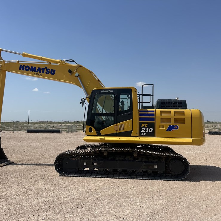 2025 KOMATSU PC210