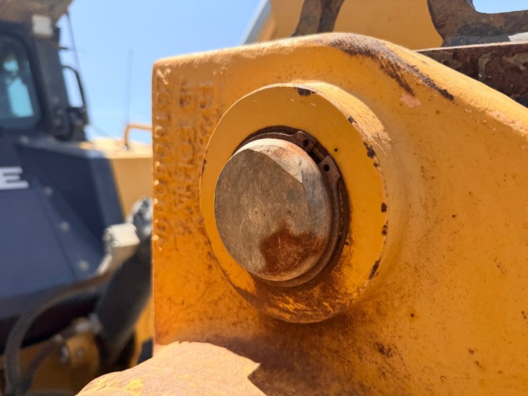 2017-deere-950k-image-142
