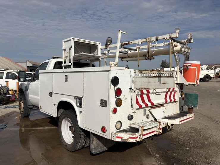 2012-ford-f450-image-4