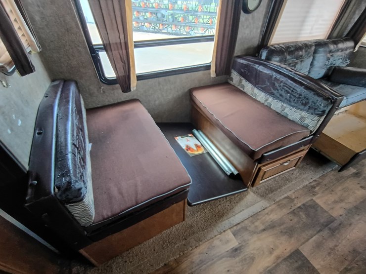 #24992-•-2016-forest-river-wildwood-camper-trailer-image-50