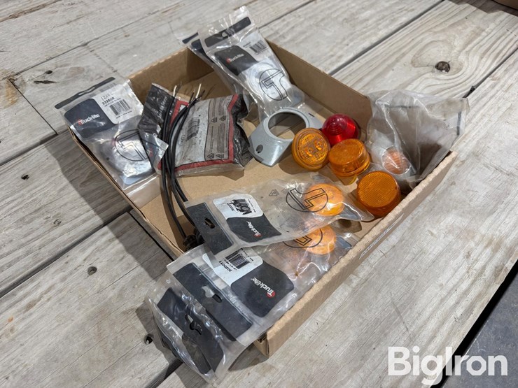 truck-lite-lights-&-accessories-image-3
