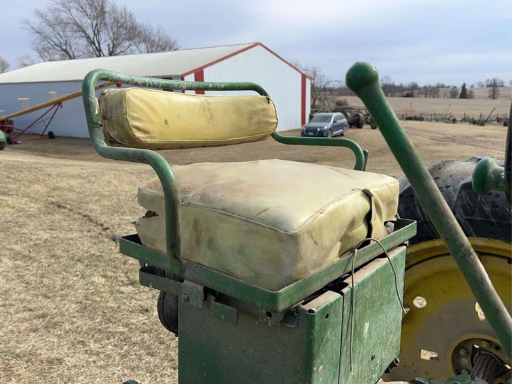 john-deere-model-a-image-28