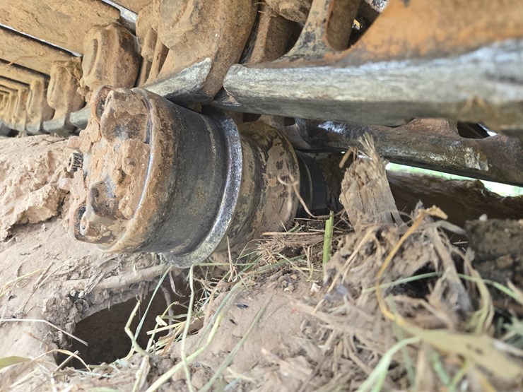 2019-caterpillar-320-image-70