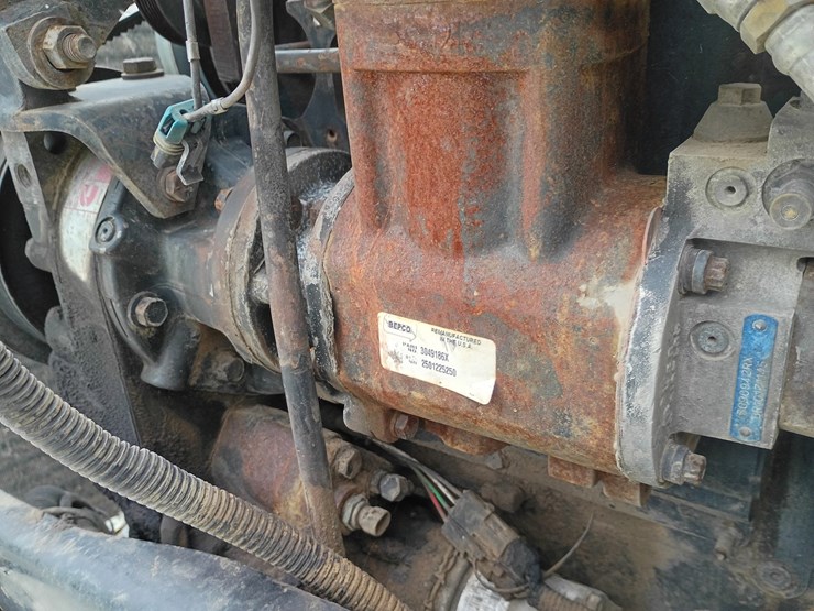 1997-peterbilt-379-image-18