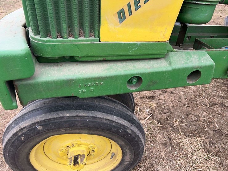 john-deere-530-image-23