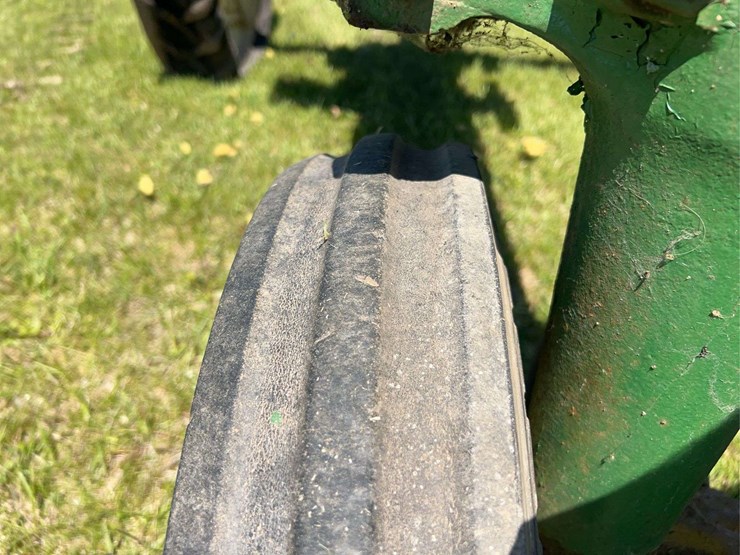 john-deere-b-image-18