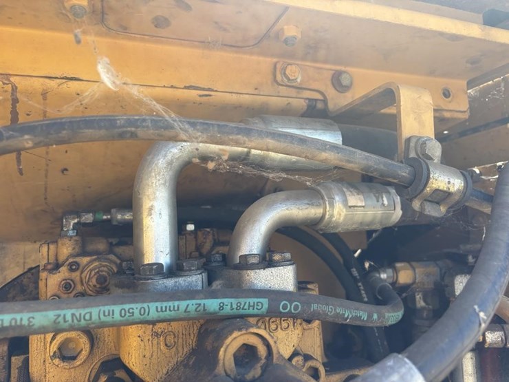 caterpillar-345c-image-54