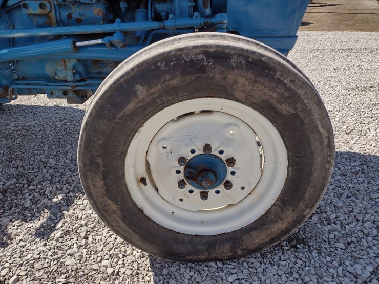 ford-3600-image-19