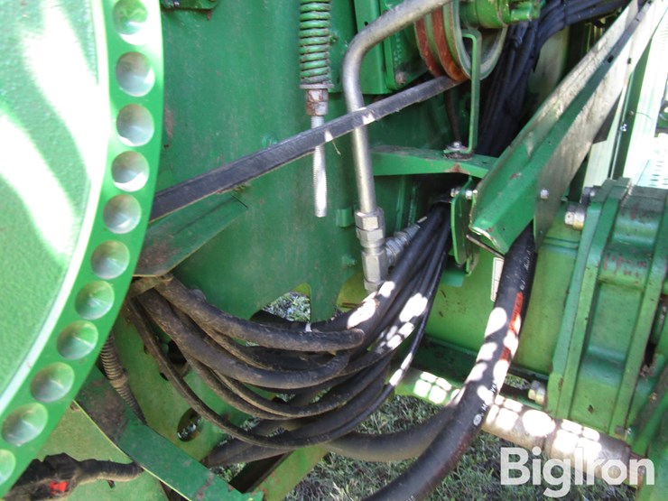 2013-john-deere-s670-image-12