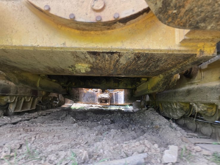 caterpillar-d6m-image-57