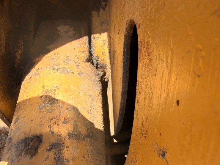 1994-caterpillar-953b-image-98