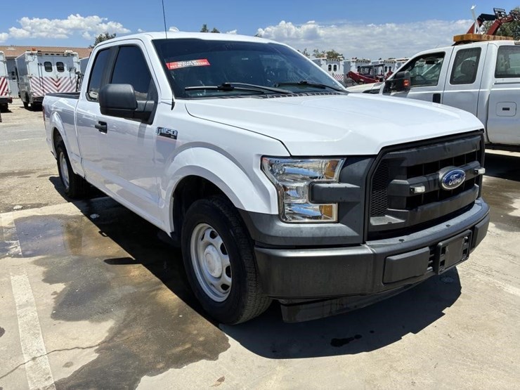 2017-ford-f150-image-2
