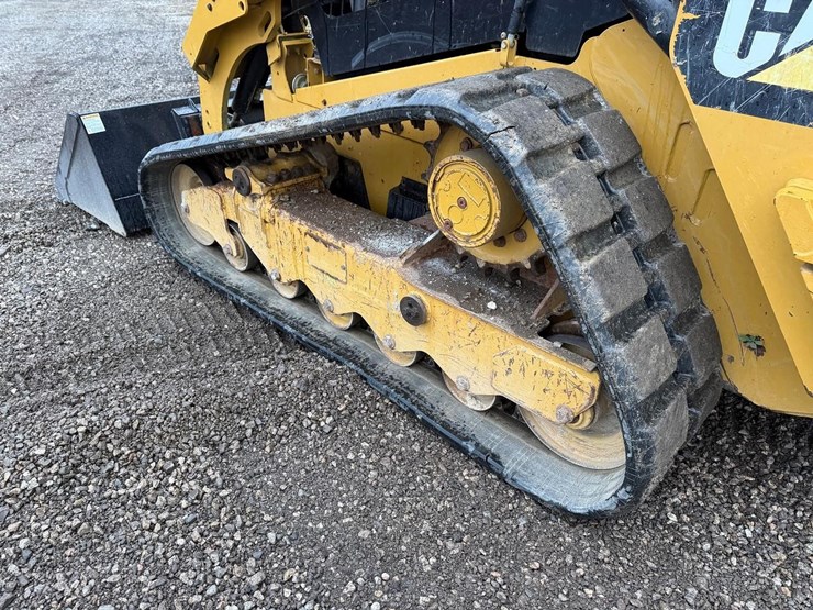 2014-caterpillar-299d-image-17