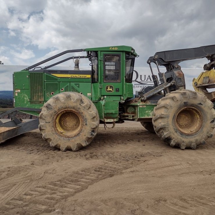 DEERE 648L