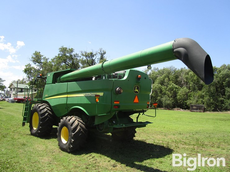 2013-john-deere-s670-image-7