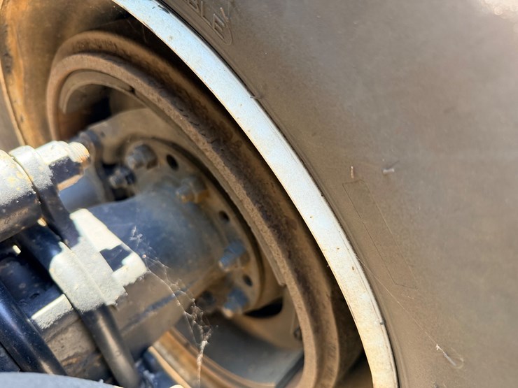 2010-kenworth-t800-image-89