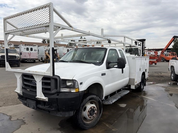 2003-ford-f450-xl-image-1
