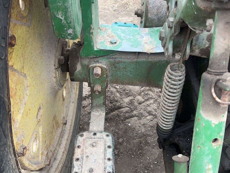 john-deere-620-image-44