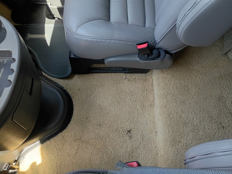2005-ford-e450-image-45