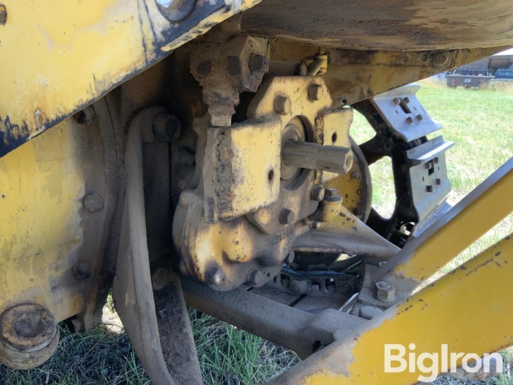 1947-caterpillar-d2-image-20