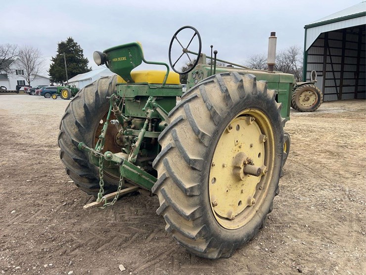 john-deere-70-image-5