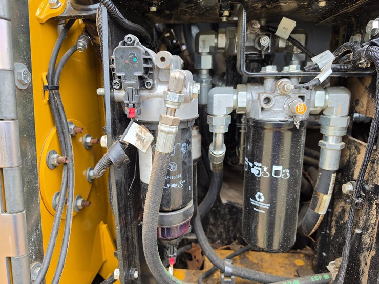 2015-deere-700k-image-26