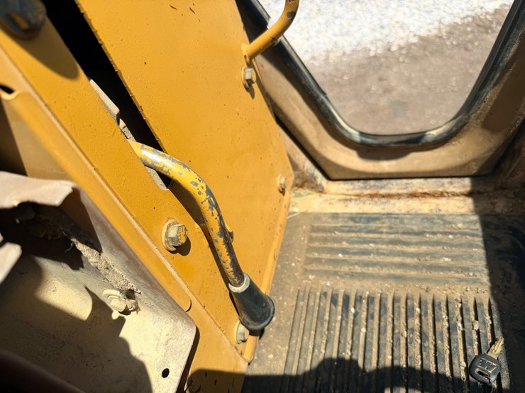 1994-caterpillar-953b-image-37