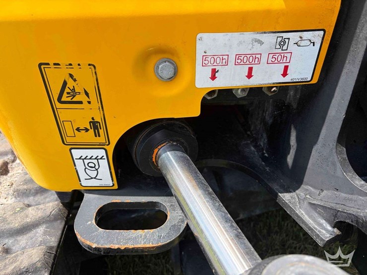 2025-jcb-35z-1-image-20