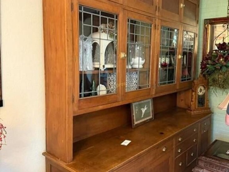 large-leaded-glass-door-cabinet-image-1