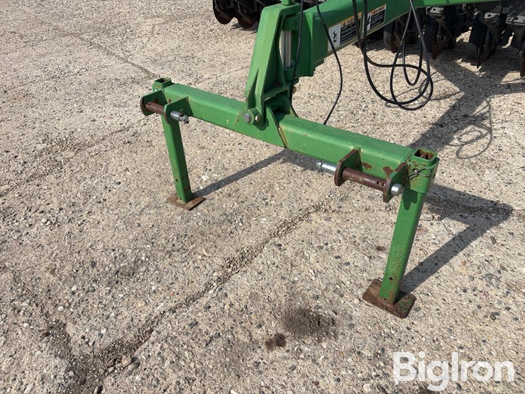 john-deere-1590-image-9
