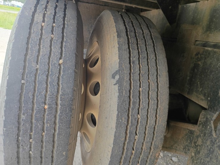 2012-kenworth-t370-image-115