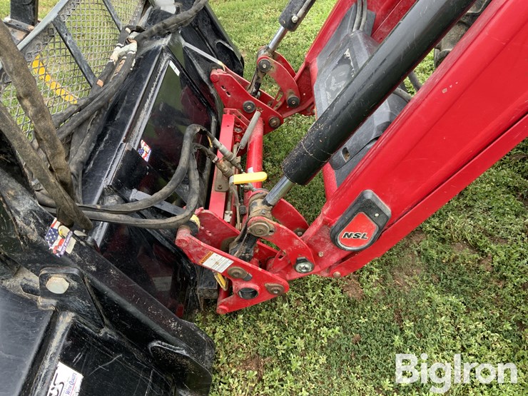 2021-case-ih-maxxum-150-image-13