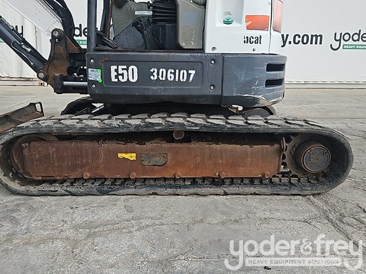 bobcat-e50-image-22