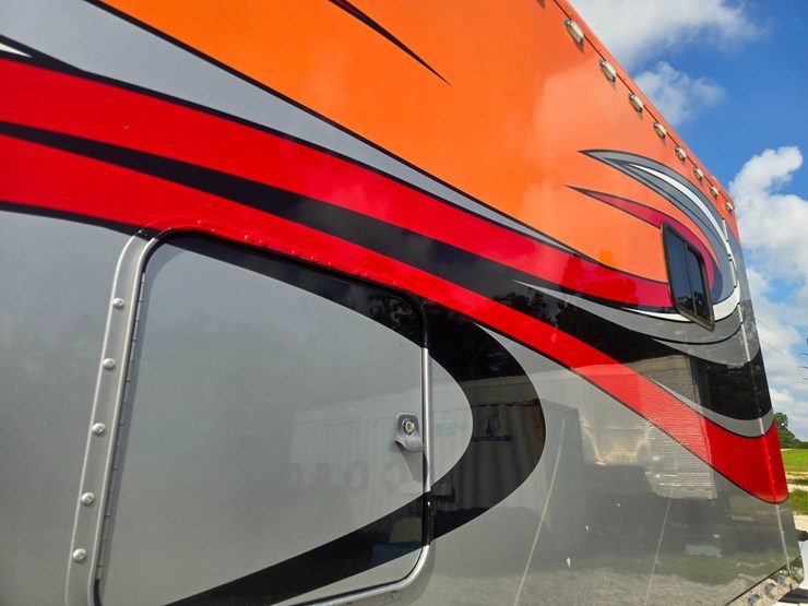 2019-kenworth-t880-image-108